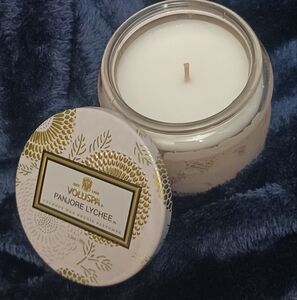NWT! VOLUSPA PANJORE LYCHEE Scented Candle 3.2oz